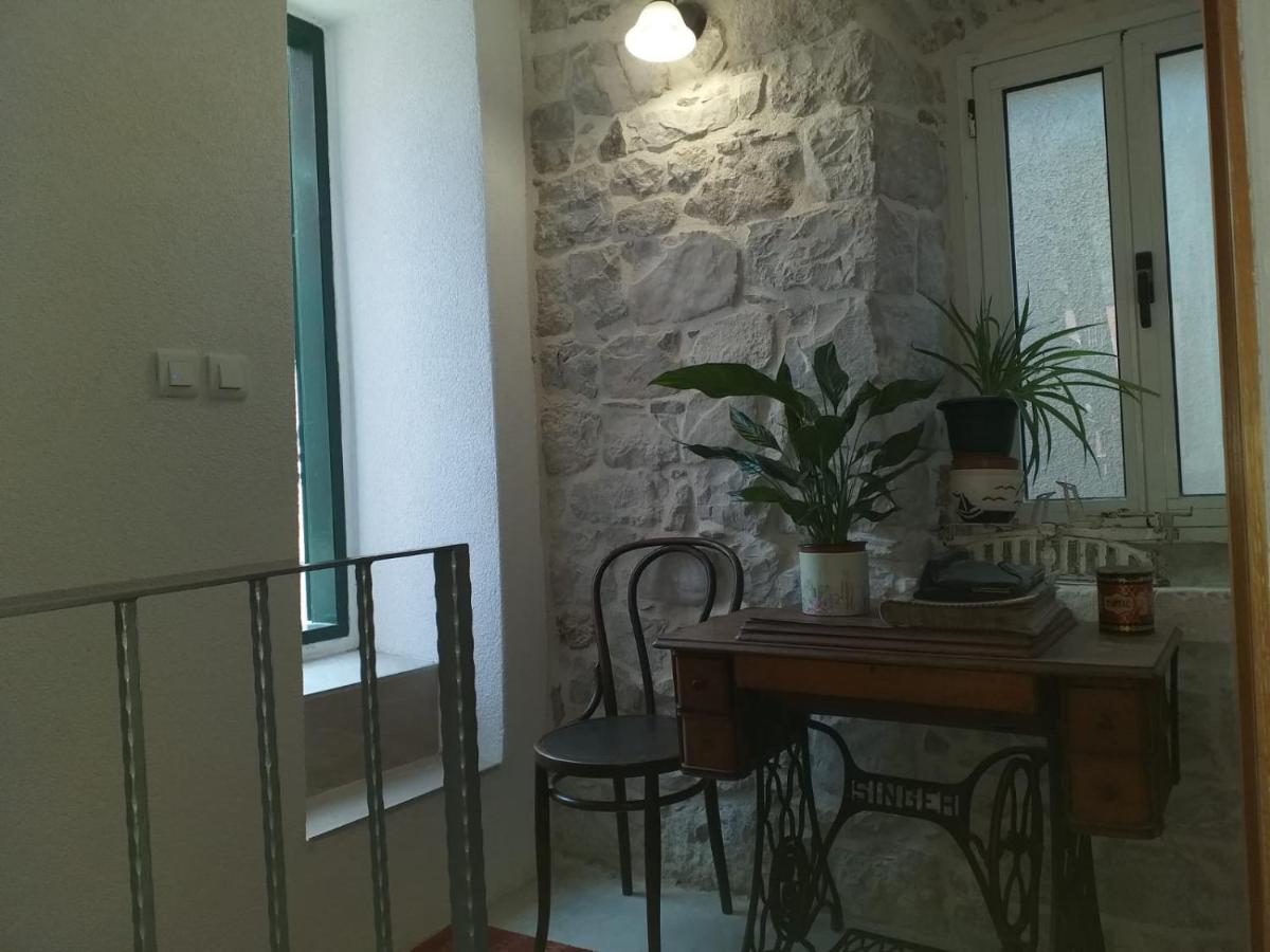 Milea Makarska Exterior foto