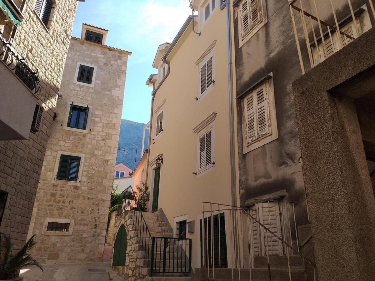 Milea Makarska Exterior foto