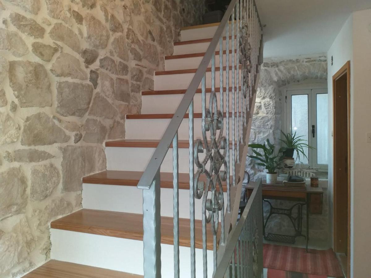 Milea Makarska Exterior foto