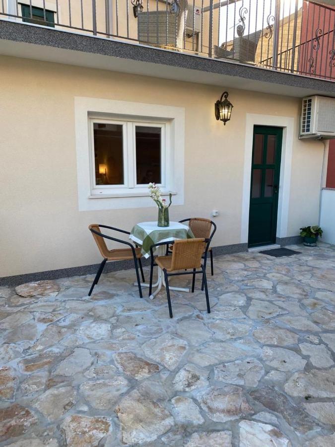 Milea Makarska Exterior foto