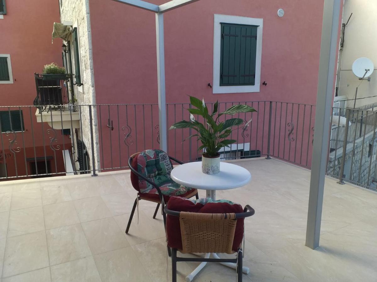 Milea Makarska Exterior foto